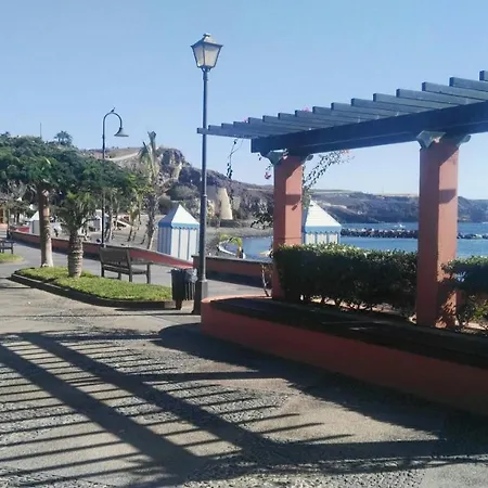 Apartamento A Pie De Playa شقة