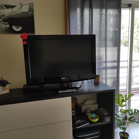 Apartamento A Pie De Playa شقة *
